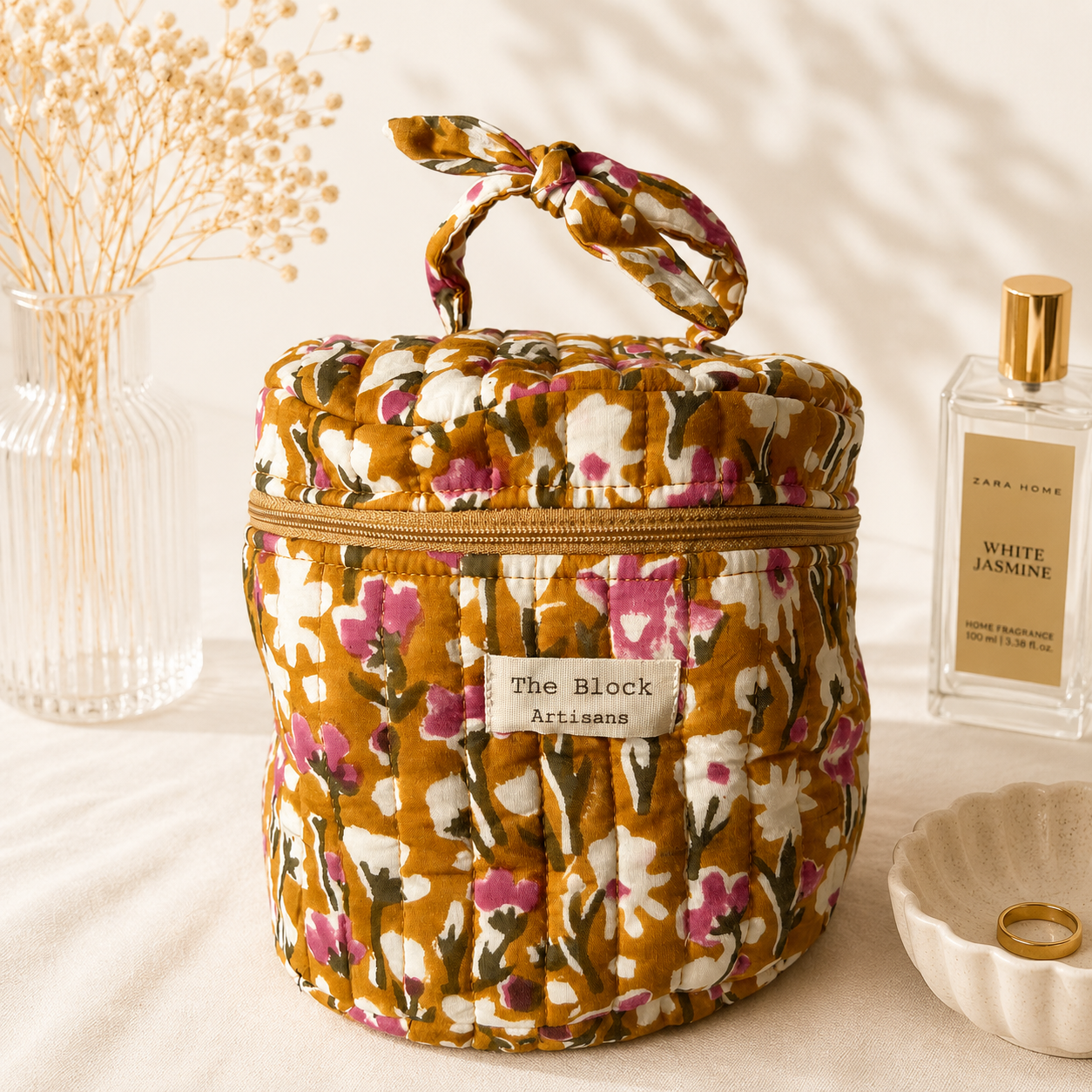 Golden Wildflower Bloom Vanity Bag — Organised Beauty with Floral Elegance