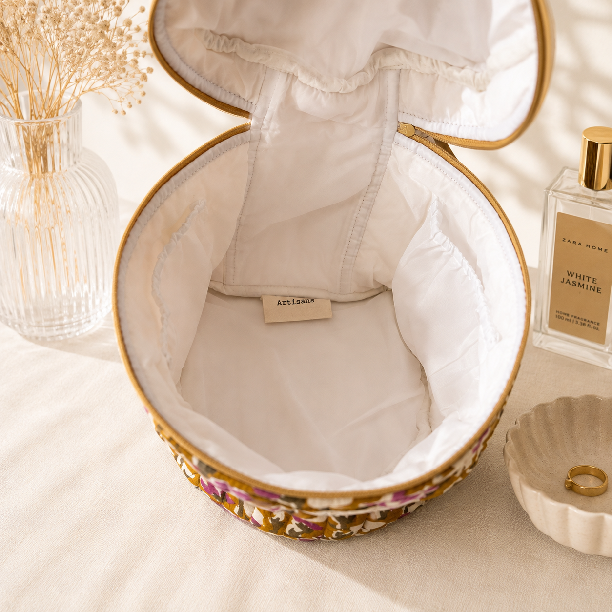 Golden Wildflower Bloom Vanity Bag — Organised Beauty with Floral Elegance