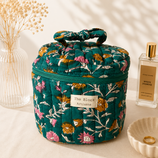 Blue Garden Bloom Vanity Bag — Organised Beauty with Floral Elegance